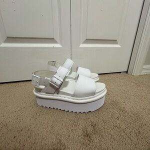 Dr. Martens Voss Hydro White platform sandals Womens 7